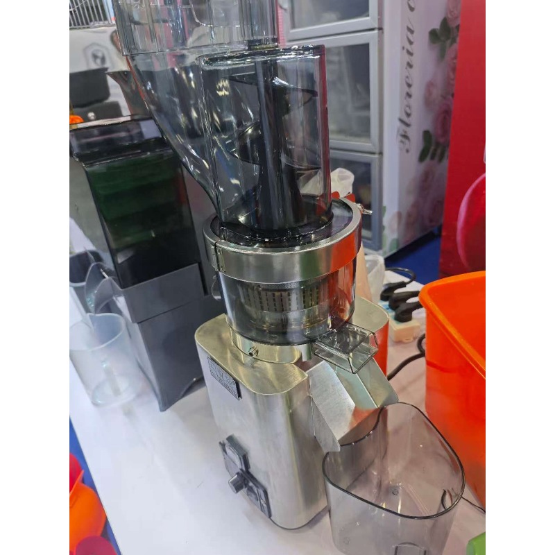ステンレス製ベースのコールドプレススロージューサー、レストラ - Juicer Cold Press Slow のレビューと価格